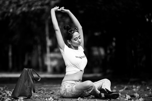 What role does British heritage play in modern UK women's fashion?